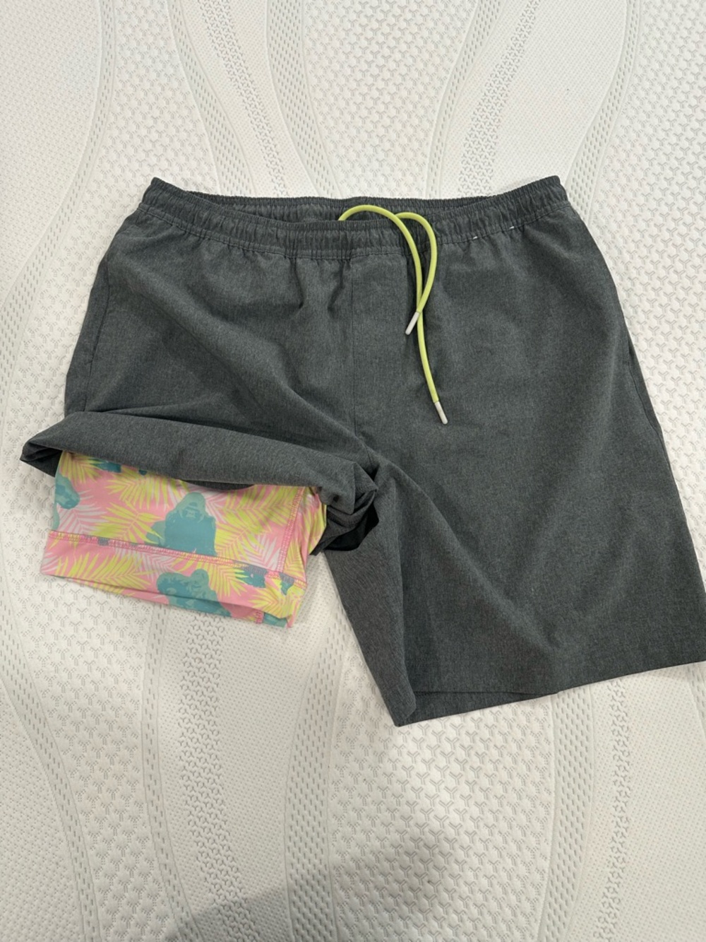 chubbies Charcoal Gray 7” Athletic Shorts